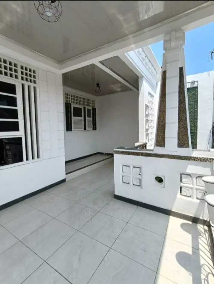 Dijual Cepat Rumah SHM Luas 170m Graha Harapan Dekat Grand Wisata