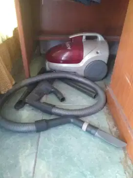 Vacum Cleaner National