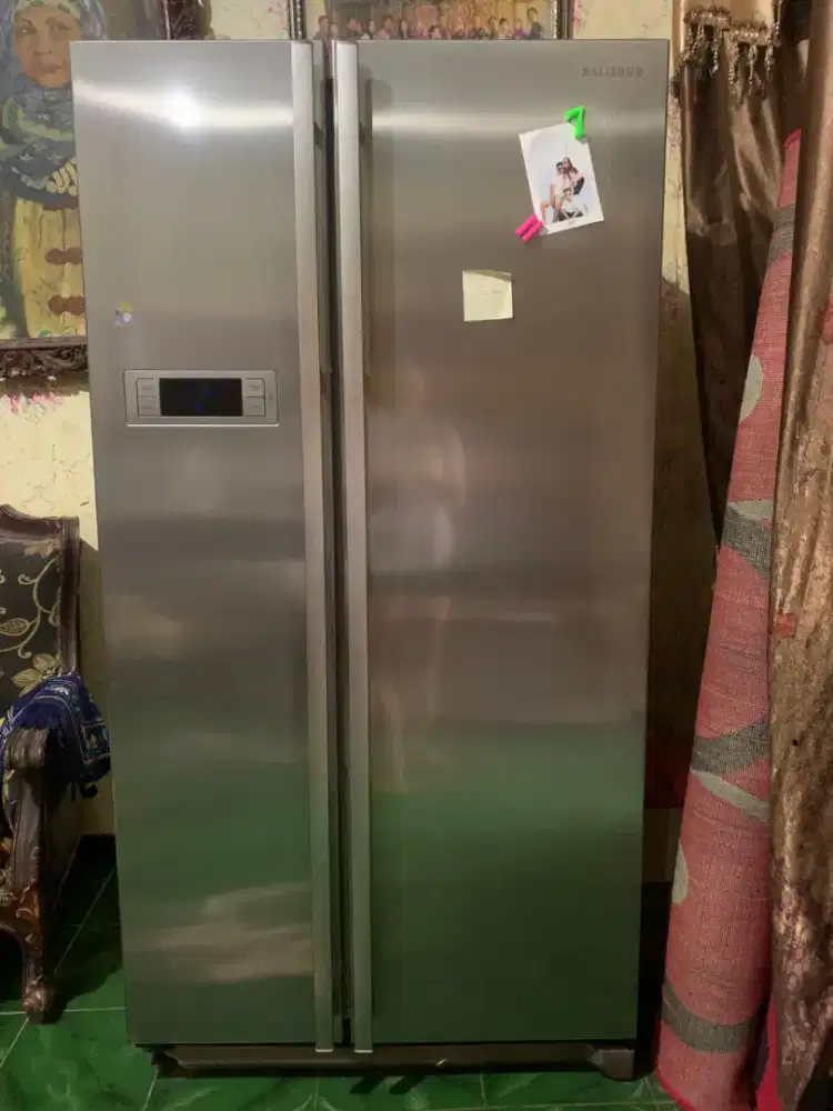 Kulkas Frezzer 4 pintu