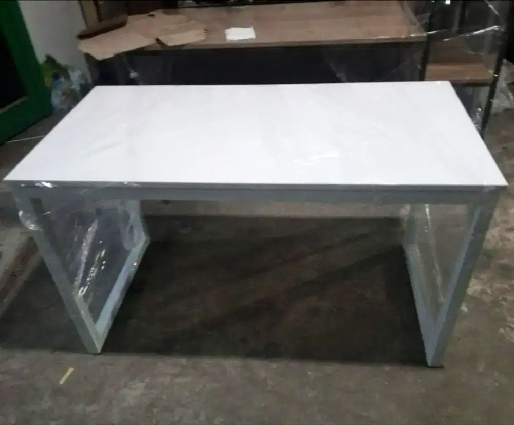 Bali Furniture Meja Kerja Custom 120×60