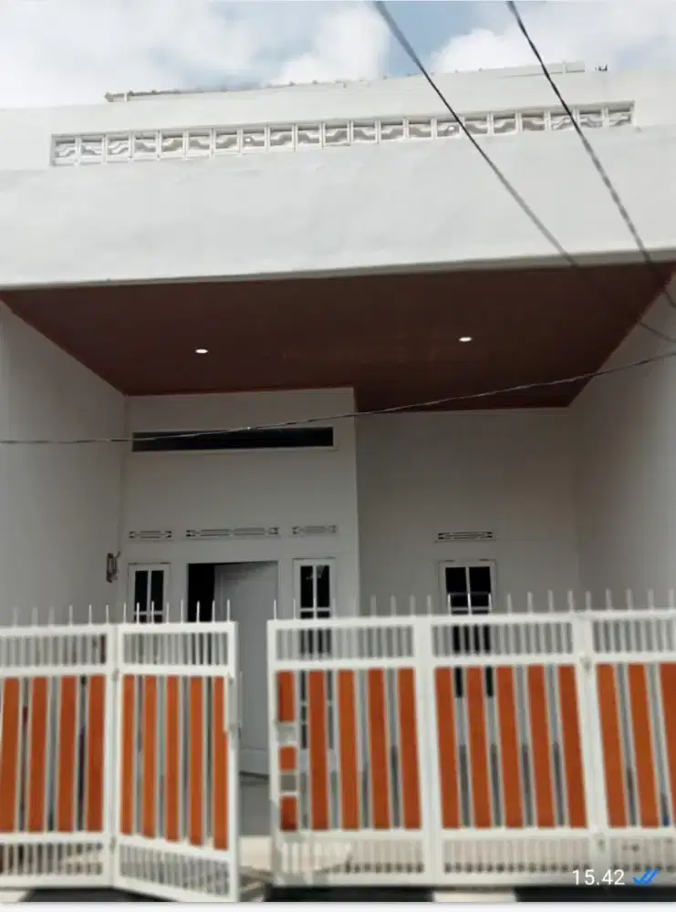 Dikontrakkan Rumah 2 lantai di Komplek Cibolerang Kota Bandung