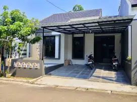 Rumah Cibaligo Cihanjuang Ling Asri dkt Yomart Akses Jalan Mudah