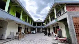 Building, renovasi, operating managemen