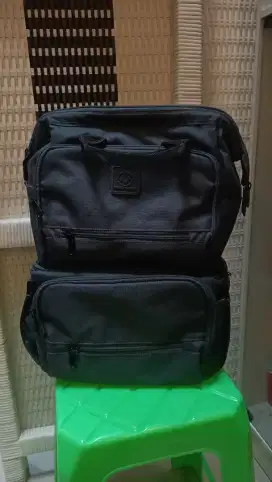 Tas perlengkapan bayi/cooler bag merk papamama