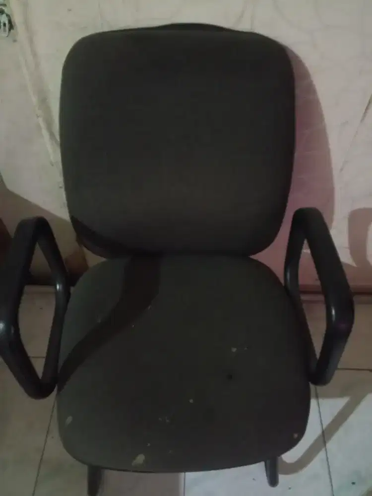 Kursi Kantor Bekas