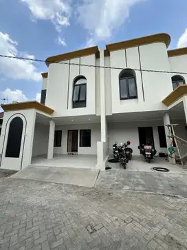 Dijual Cepat Rumah Kost Furnish 14 Kamar dekat Kampus UB, UIN Malang