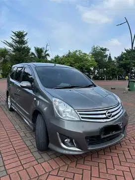 Grand Livina XV Ultimate 2012