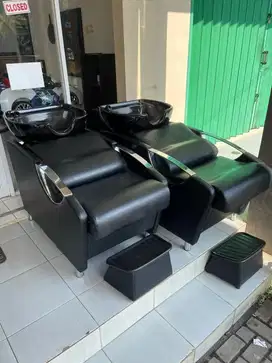 Kursi washbak keramas bekas KERAMIK merk LUVANCE barbershop salon cuku