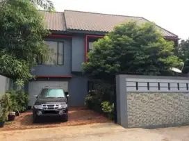 JUAL CEPAT ! Rumah Mewah Lt 613m² Siap Huni, Curug Jati Cempaka