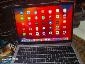 Macbook Pro 2017 Normal Siap Pakai