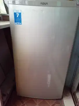 Freezer Aqua Siap Pakai