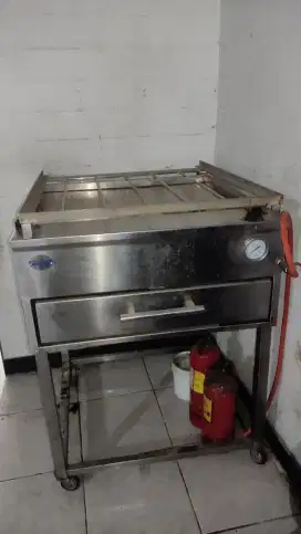Oven Lapis Legit