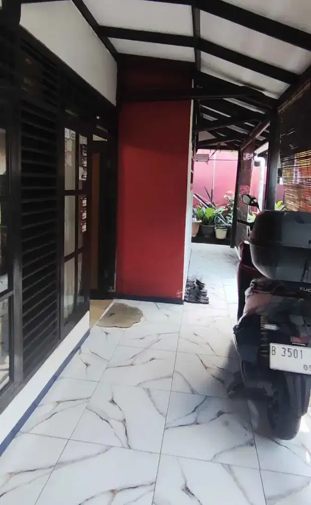 Dijual Rumah siap huni di Pasar Minggu Jakarta Selatan dekat stasiun