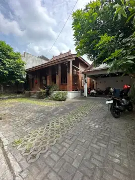 Jual rumah calsik dekat jec sorowajan