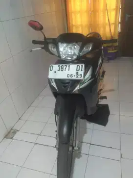 Honda kharisma th 2004