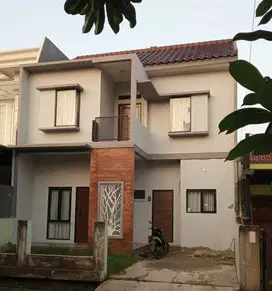 DIJUAL RUMAH Second diTanah Baru Depok