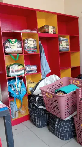 DI JUAL PERLENGKAPAN LAUNDRY LENGKAP SECOND / nego