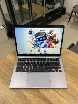 Macbook Pro 2020 i7 16/512
