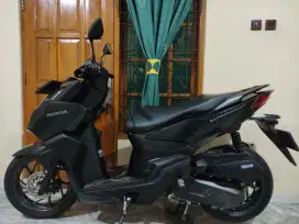 Istimewa low km vario 160 keyless cbs iss super mulus no minus