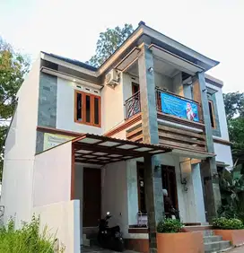 rumah 2 lantai di wates kulon progo yogyakarta