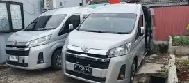 sewa hiace premio 14 seat + driver,