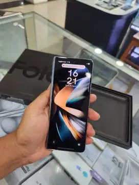 Samsung Z Fold 4 No Minus