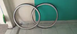 Ban sepeda klasik