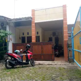 Disewa rumah harapan indah Deket pusat belanja