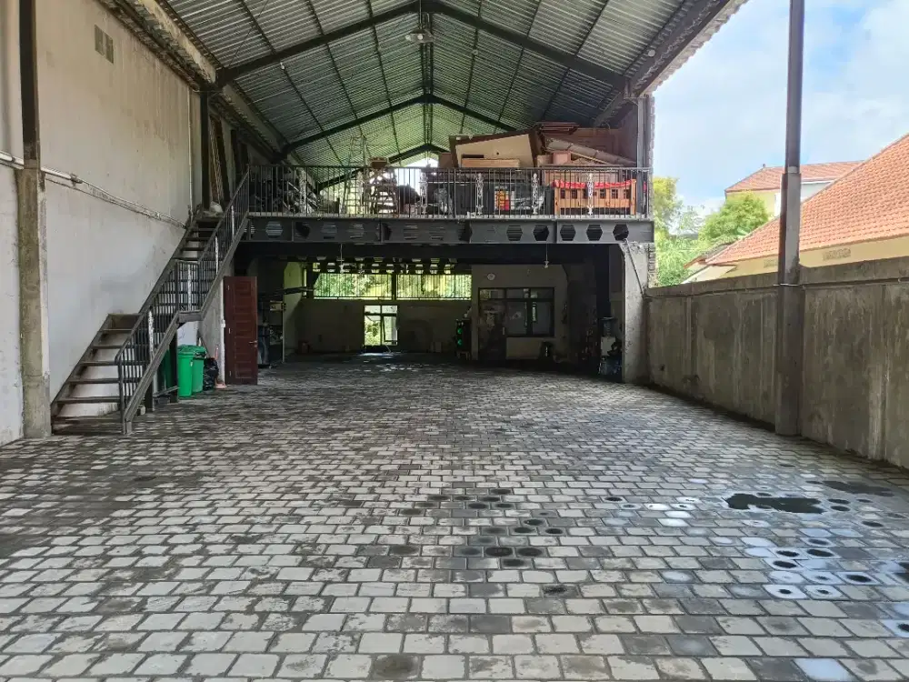 JUAL Tempat Usaha di KOTA DENPASAR bs unt GUDANG/RESTO/CAFE View Alam