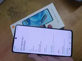 Note 12pro 5g 8/256gb seken