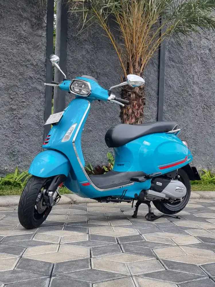 Vespa Sprint S ABS IGet 2022 Blue Audace Odo 2rb Jarang Pakai Koko Mot