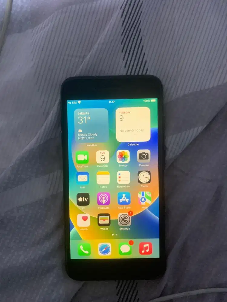 Jual iphone 8 plus 64 GB murah