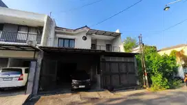 DIJUAL RUMAH 2 LANTAI SIAP HUNI DI LEBAK ARUM, DEKAT RAYA KENJERAN*