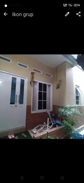 Rumah 3 lantai bangunan baru