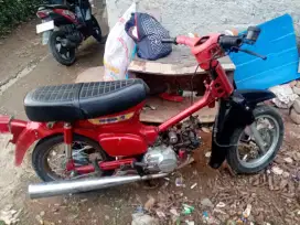 Honda c70 custom