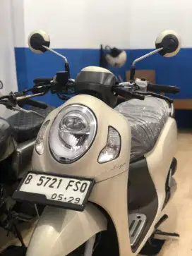Scoopy prestige 2024
