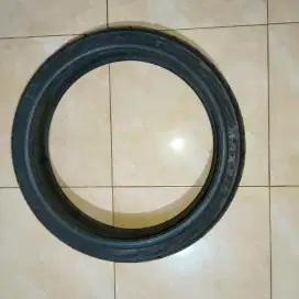 Ban Maxxis Victra R17 90/80