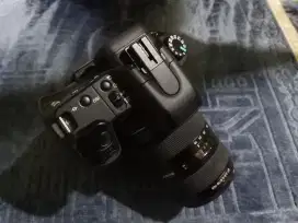 Kamera sony DSLR A350 dan Lensa 16-105