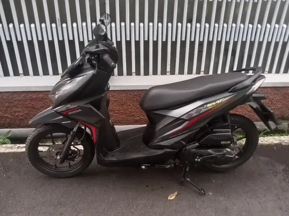 JUAL CEPAT Honda Beat FI Deluxe 2021, SUPER.. MULUSSS.. FULL ORI..