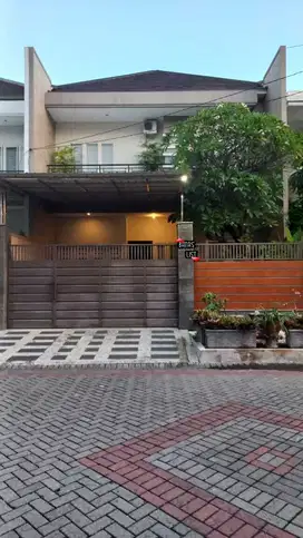 Dijual rumah Araya galaxy bumi permai Surabaya