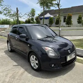 Suzuki swift matic st milik pribadi