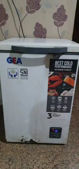 Jual Butuh Freezer Gea AB 108 R