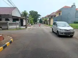 Dijula Rumah Sektor 6 Jalan lebar Gading Serpong
