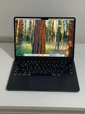 MacBook Air 2022 M2 13 inch 8/256
