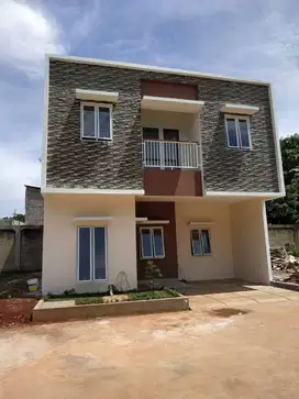 Cluster Minimalis mewah, hanya 16 unit, Lebar muka 8 meter.
