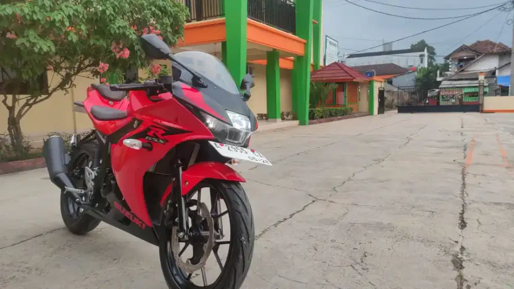 Suzuki GSX-R 150 CC tahun 2018