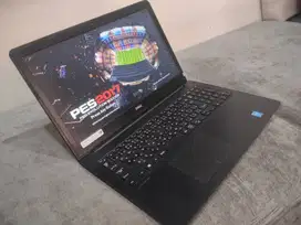 Laptop Dell corei3 gen5 SSD 256gb