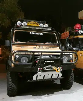 Defender Wolf full spec