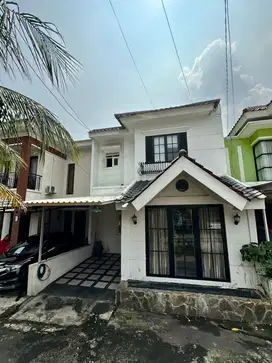 Rumah Murah American Classic Full Furnish, Cirendeu Tangsel Nego
