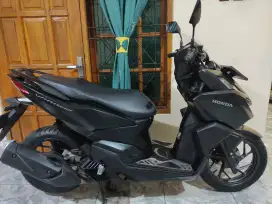 Istimewa low km vario 160 keyless cbs iss super mulus no minus
